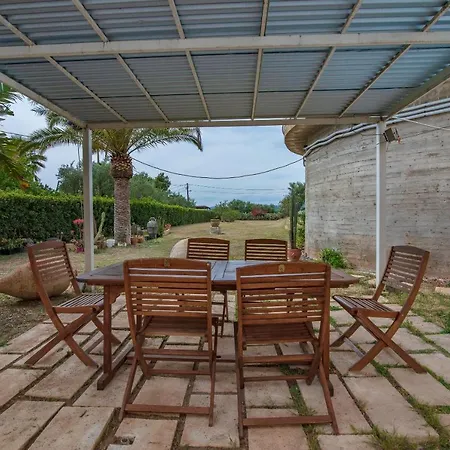 Holiday home Chorisia *